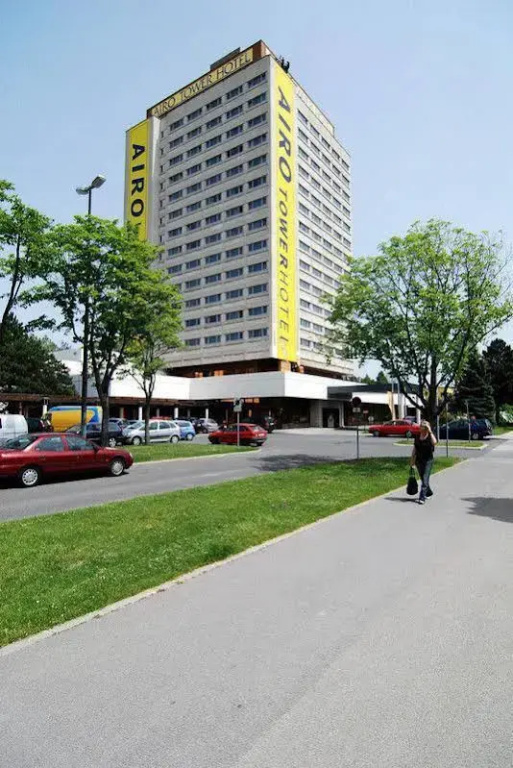 Hotel photo 12