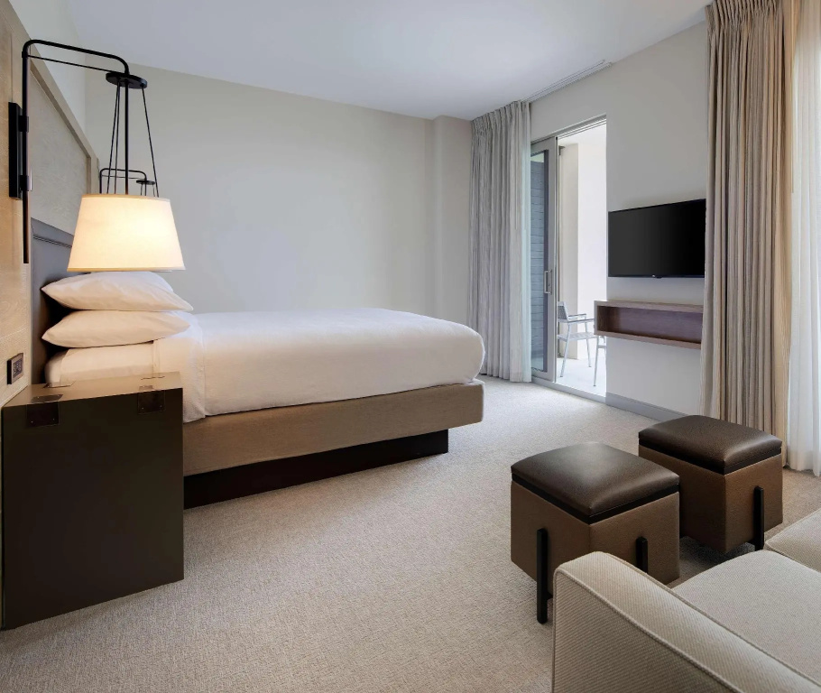 Double Studio (full double bed)