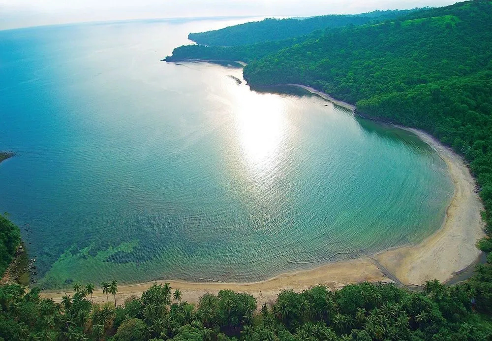 Beach & Waterfront