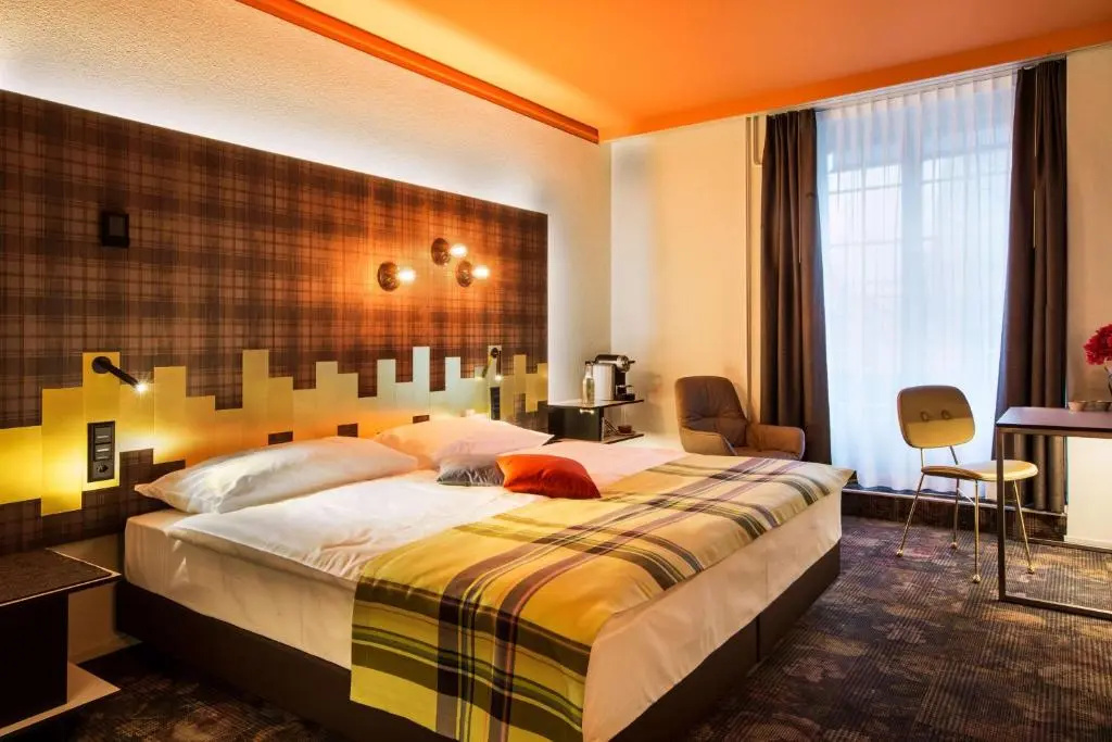 Superior Double room (full double bed)