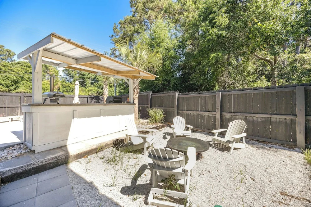 Coastal Escape Near 4 Beaches in Pawleys Island!