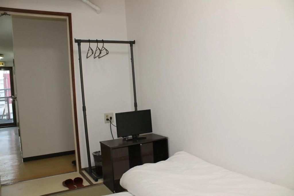 Hotel Beaver 2 — 2