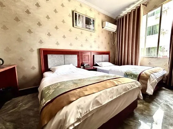 Jiajiang Yingchun Hotel in Leshan