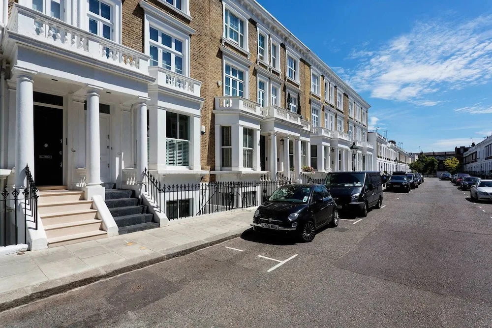 Veeve - Bramerton Street