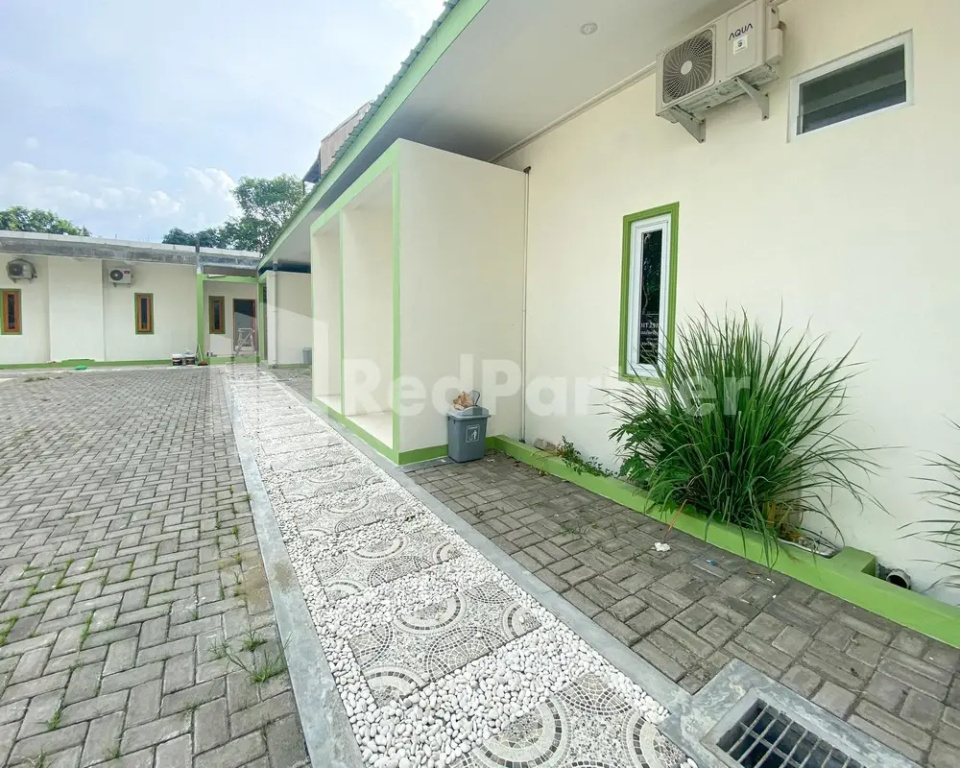 Cbg Inn Near Stasiun Solo Balapan