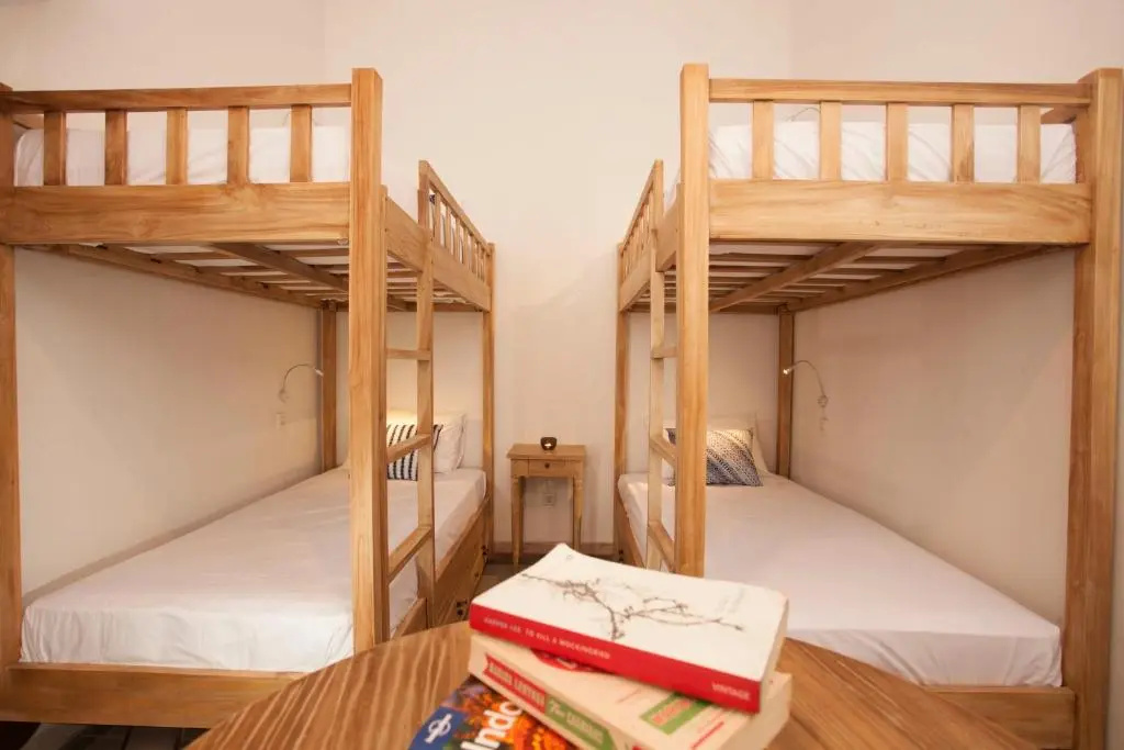 Adhisthana Hotel - Chambres