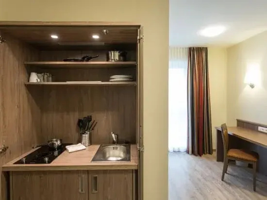 Hotel photo 13
