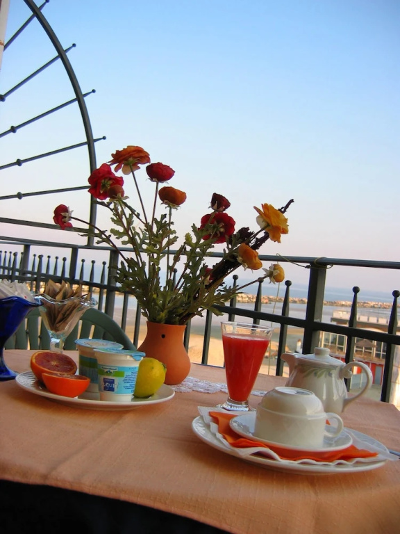 2 Bedrooms Suite oceanfront
