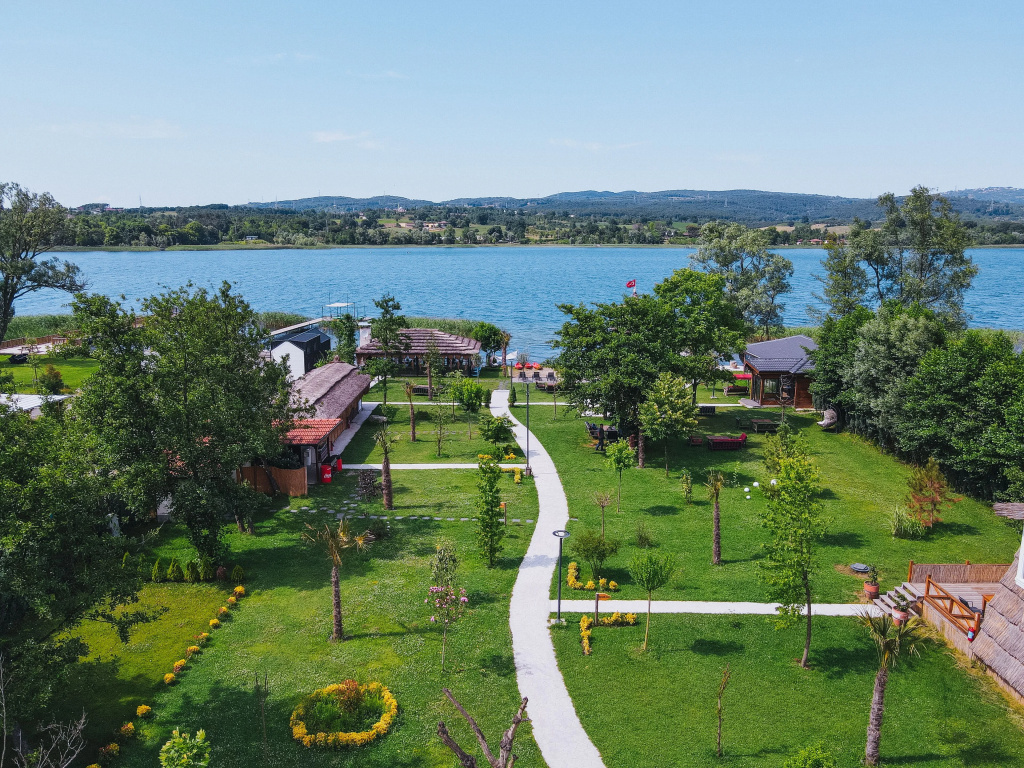 Sapanca Bamboolow Resort