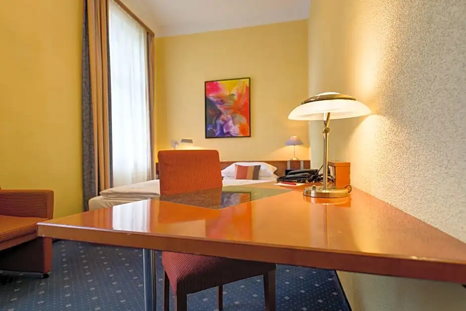 Standard Junior Suite