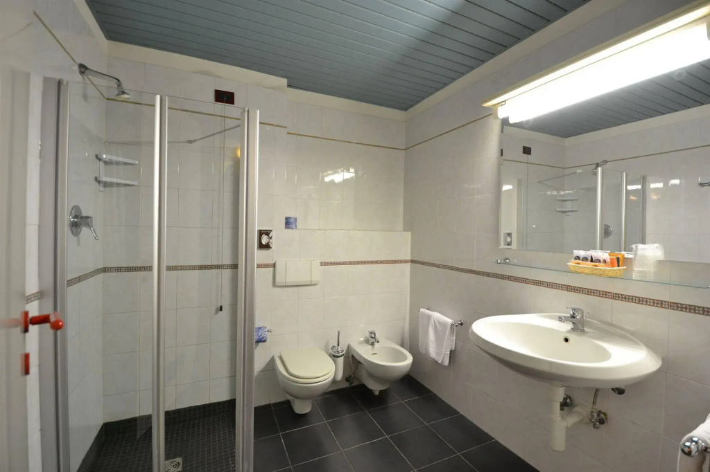 Hotel photo 32