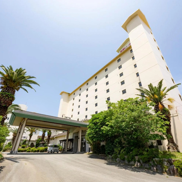 Shima Beach Hotel in Toba