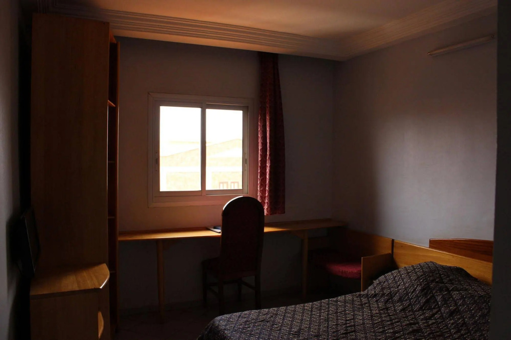 Image 7