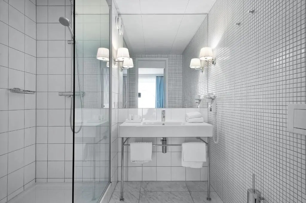 PREMIER SUITES PLUS Antwerp - Chambres