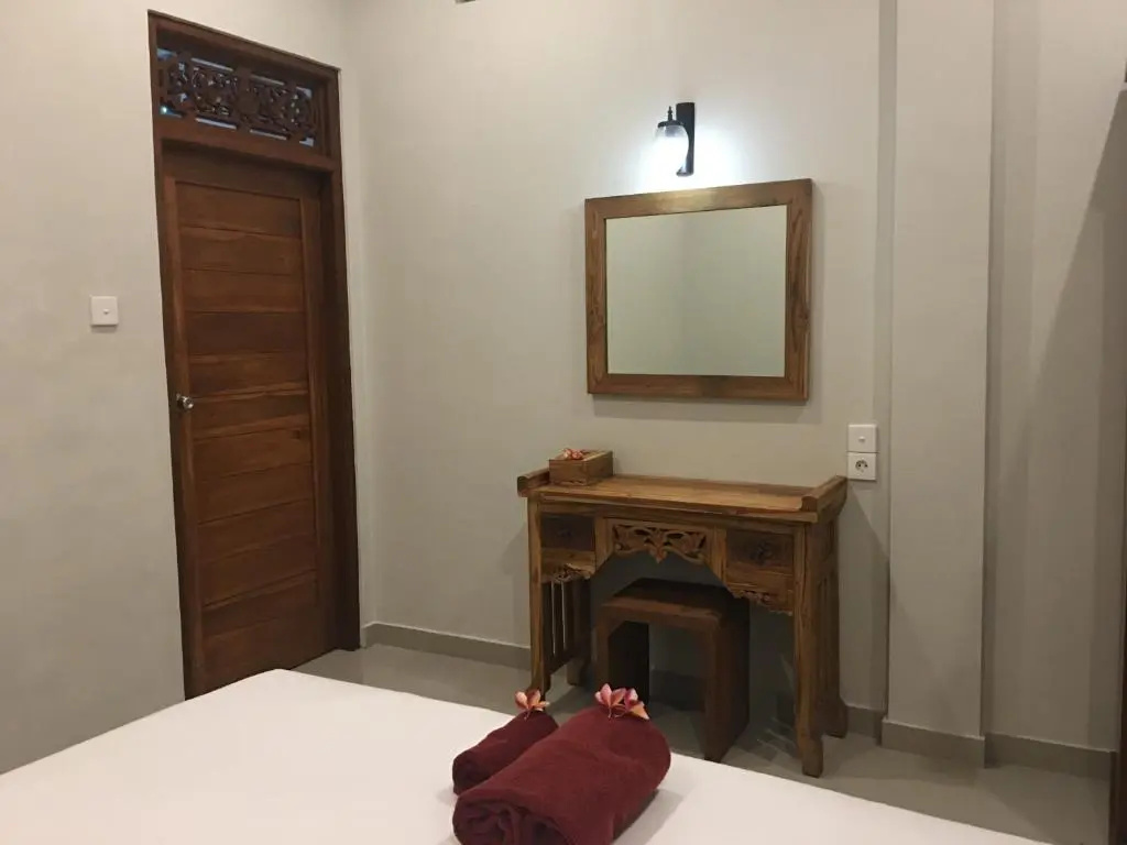 Economy room