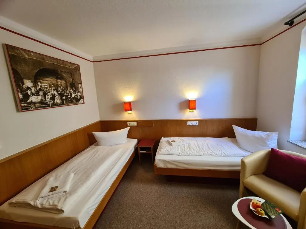 Standard Double room (twin beds)