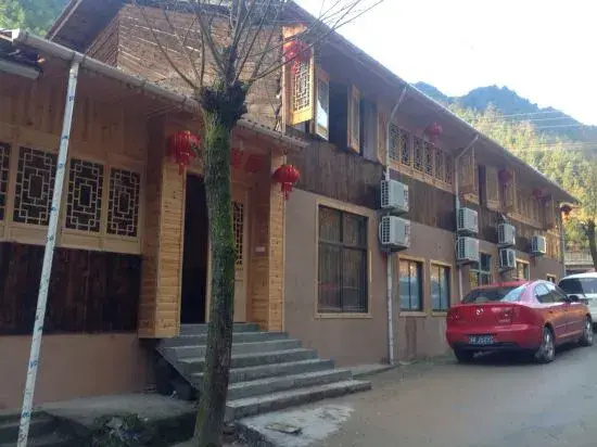 Ruoliao Cuckoo Pottery House