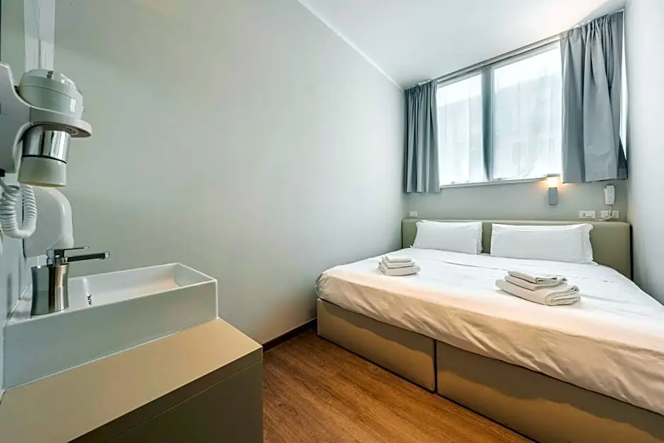 Fasthotel Linate - Tap to explore photos