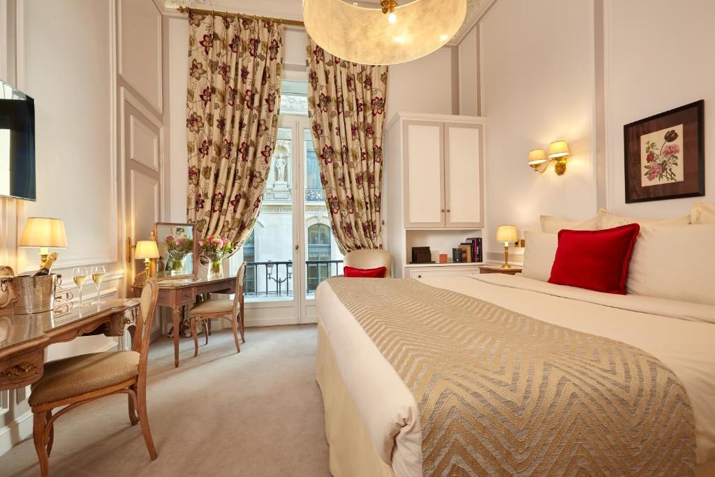 Hotel Regina Louvre 62