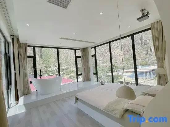 Family Suite with view