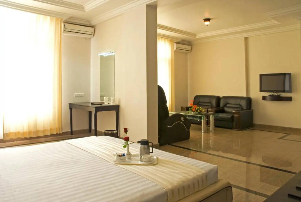 Hotel photo 12