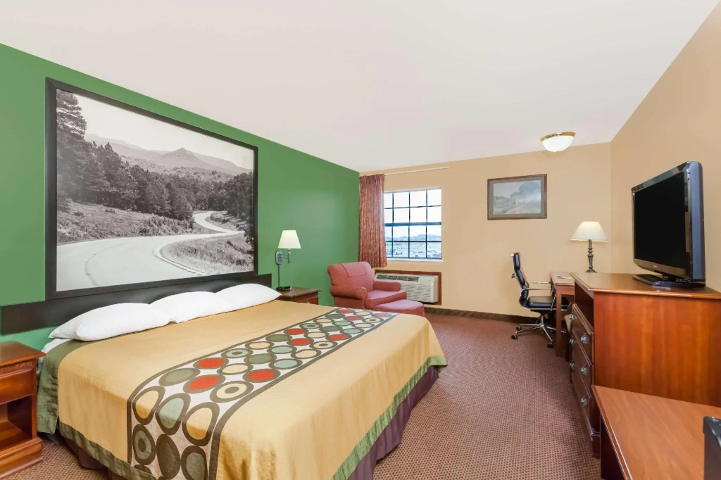 Standard Double room (full double bed)