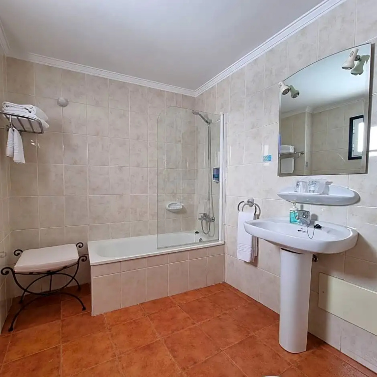 Hotel Miramar - Chambres
