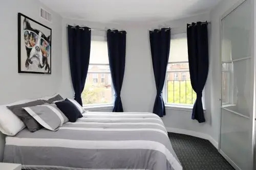 Charming Studio on Boston's Iconic Newbury St. #8