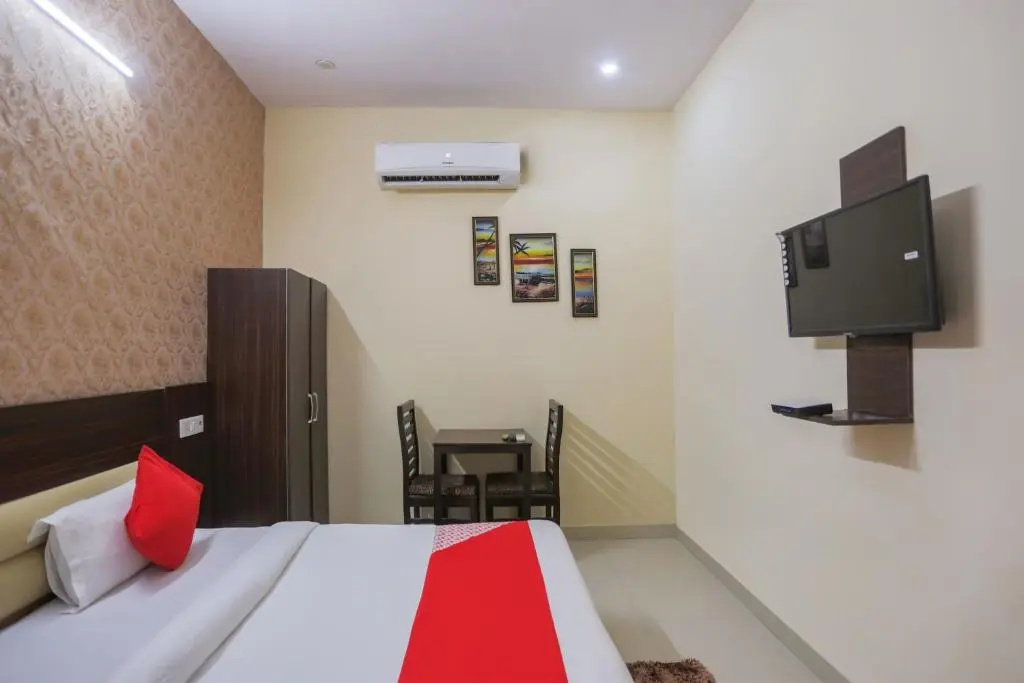 OYO 65312 Hotel Moon Valley