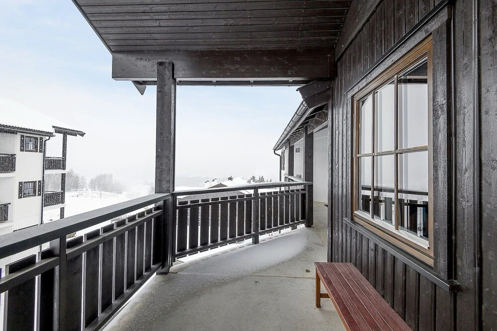 Balcony & Terrace