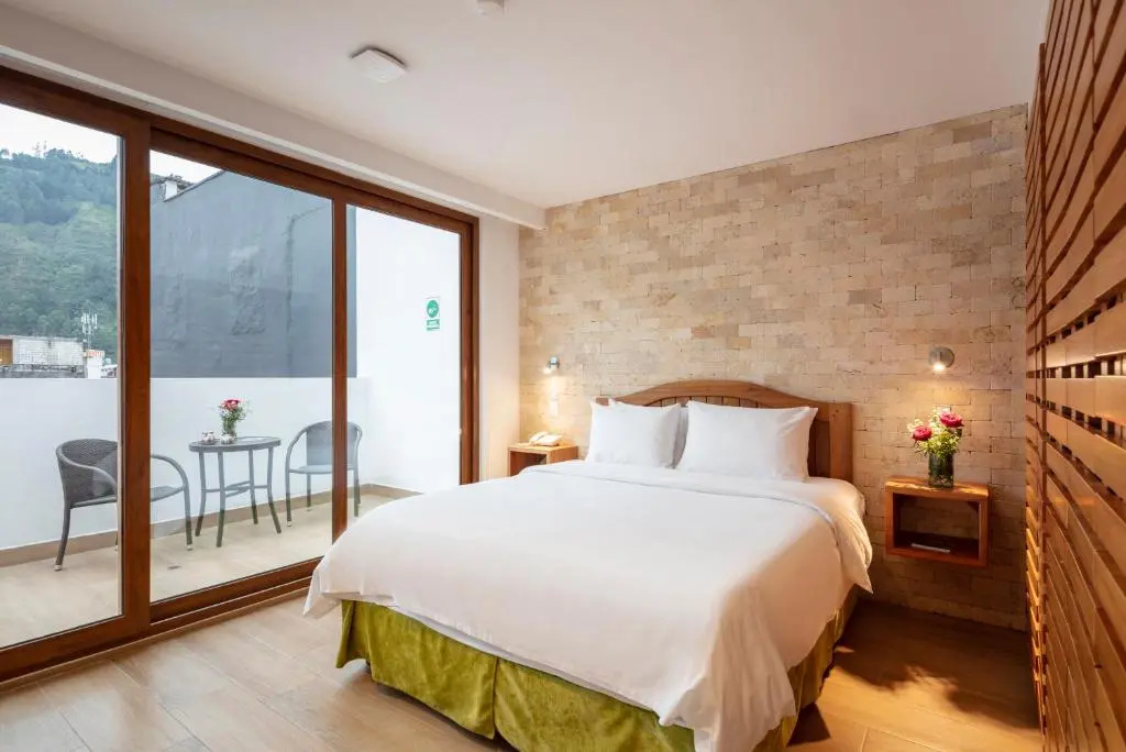 Standard Double room (full double bed)