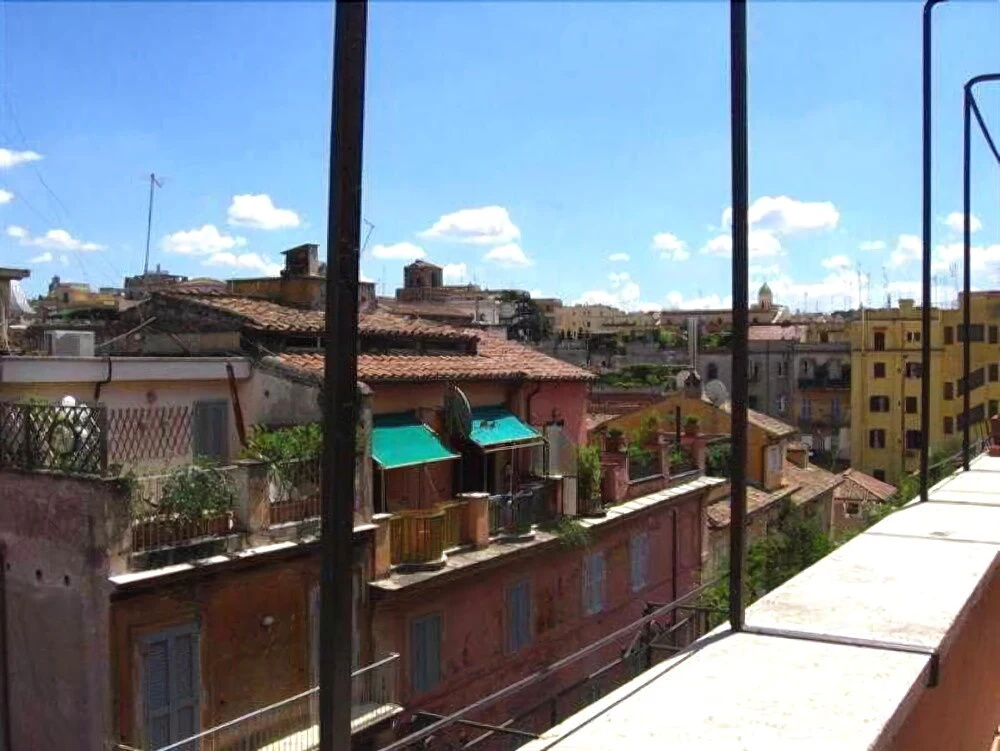 Apollo Apartments