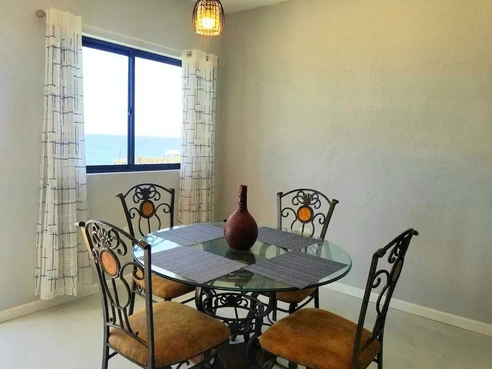 Blue Shores Hideaway