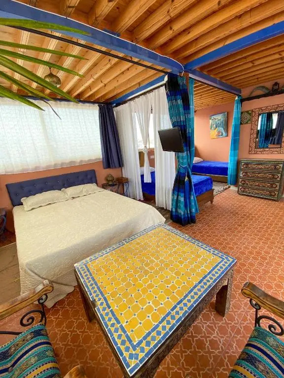 Suite with city view