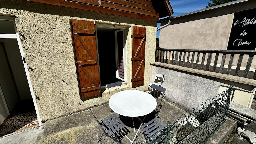2-bedroom Valley View Duplex