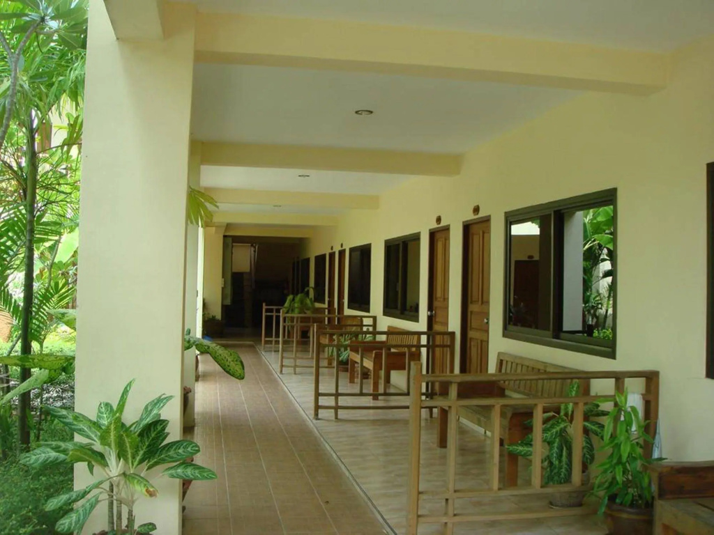 Balcony & Terrace