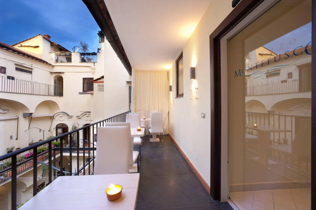 Hotel photo 11