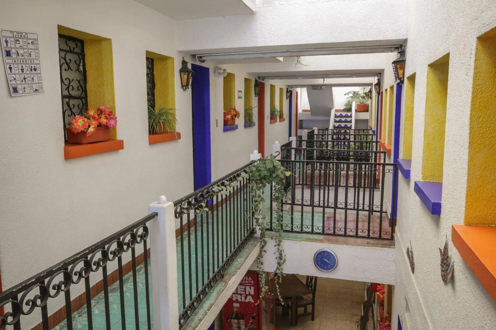 Hotel photo 12