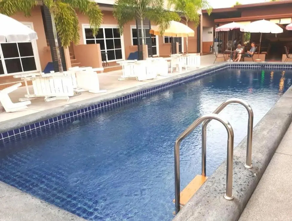 Deluxe Double room (twin beds)