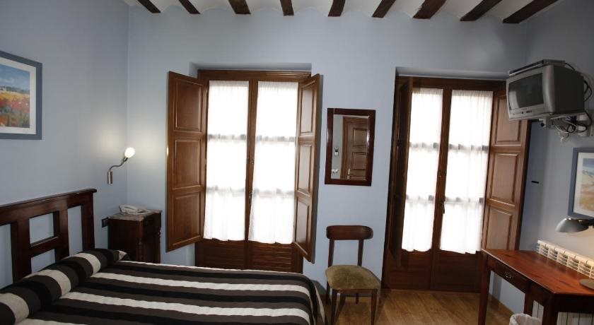 Hostal Rey Pedro I by null