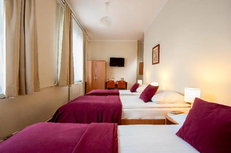 Maly Krakow Aparthotel - Chambres