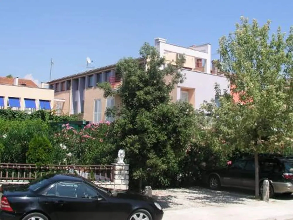 Modern Apartment in Rovinj Near Sea