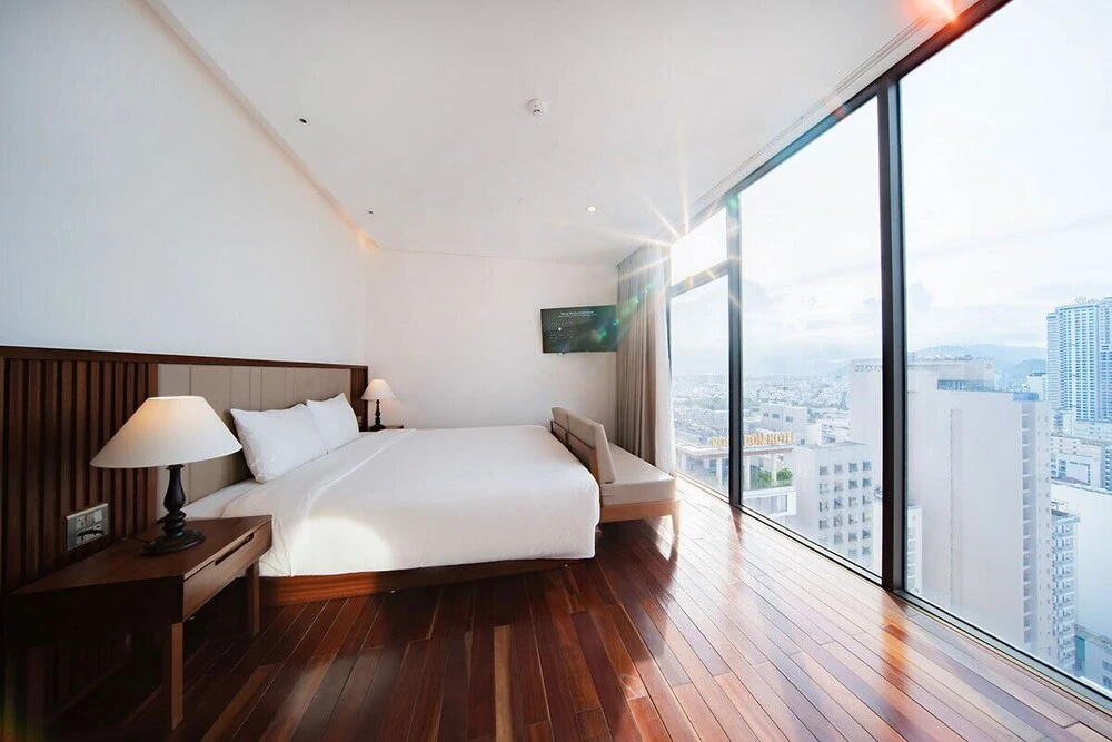 Balcony & Terrace