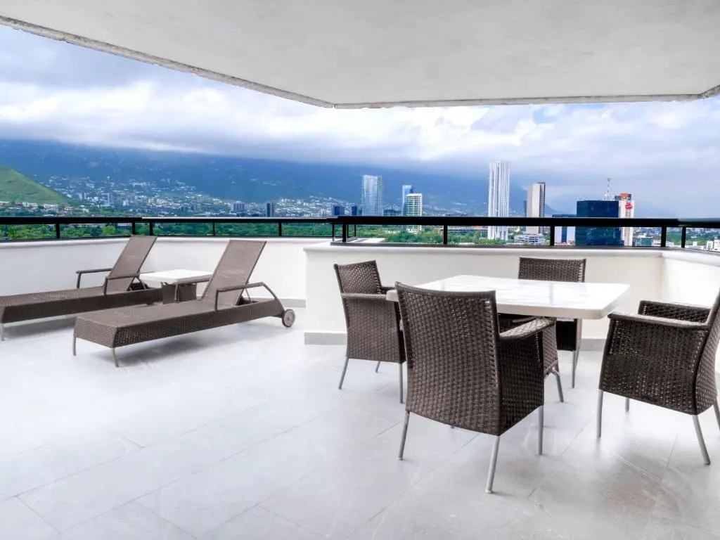 MS Milenium Monterrey, Curio Collection by Hilton - Chambres