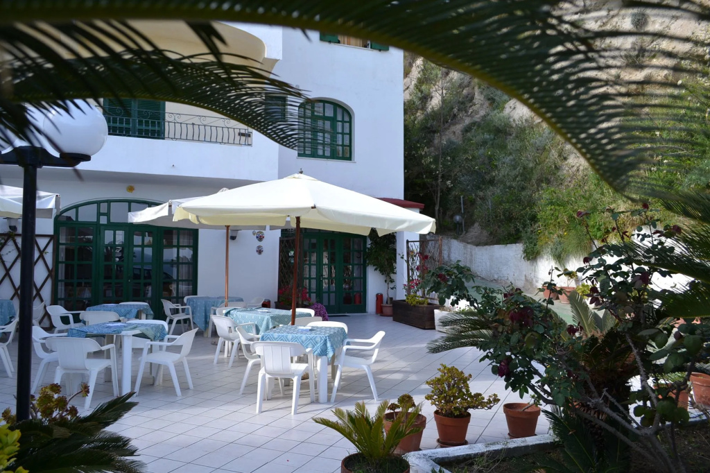 Villa Bina Sea Hotel