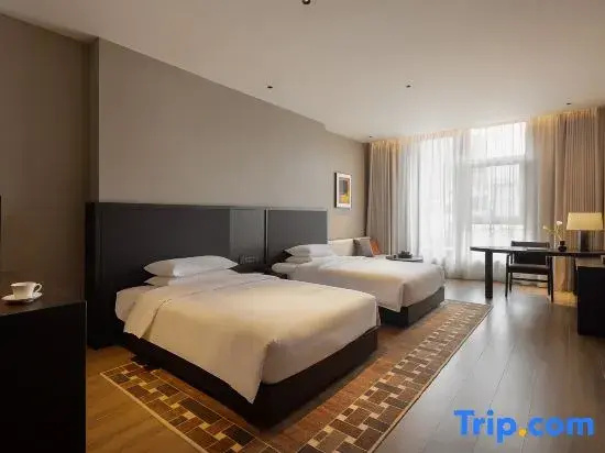 Deluxe Double room (twin beds)