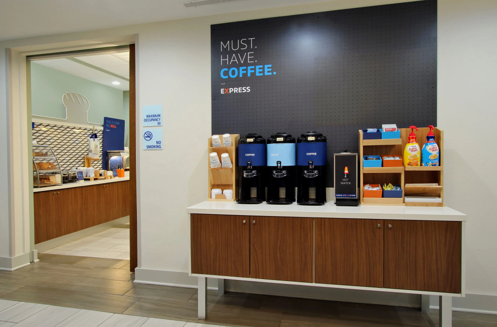 Holiday Inn Express & Suites Bloomington by IHG - Général