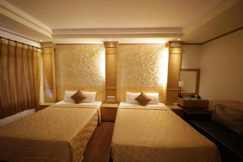 Standard Quadruple room with sea view