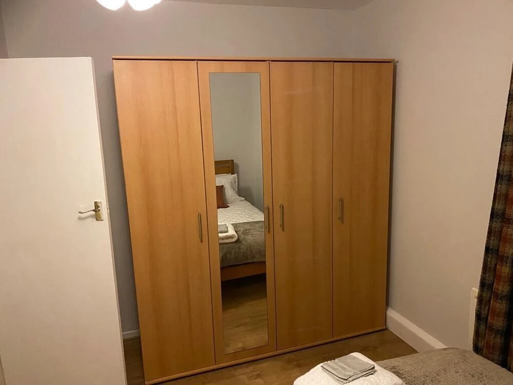 Impeccable 2 bed Flat in Ashford Near Ashford Int