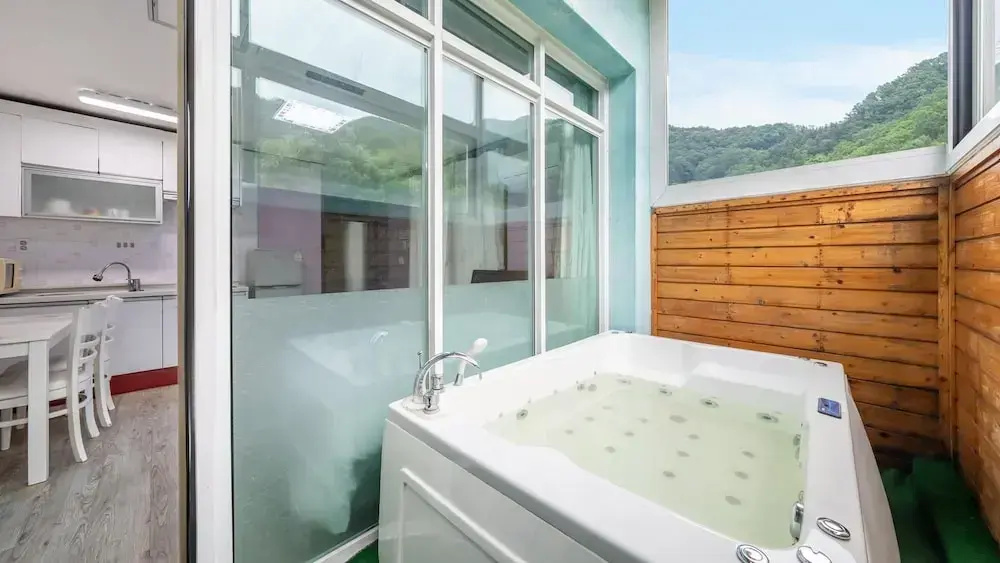 Gapyeong Areuno Pet Pension